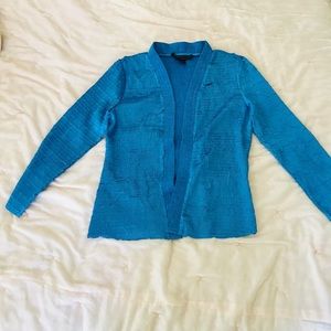 Pleats Collection Blue shell and blouse